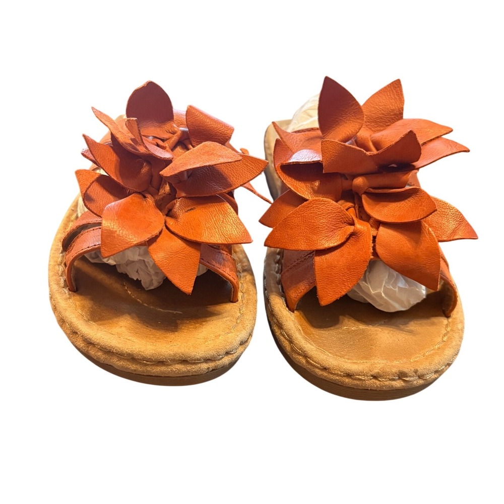 Clarks Artisan Womens Burnt Orange Leather Floral Petal Wedge Slide Sandals 6M